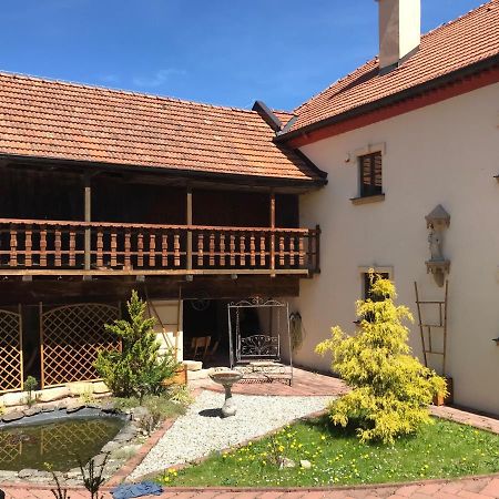 Zamecek Zdiky - Moderni Maly Apartman Bujanov Zewnętrze zdjęcie