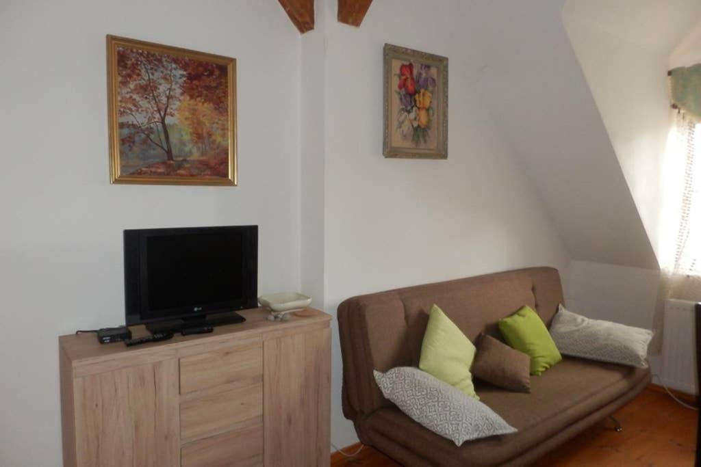 Zamecek Zdiky - Moderni Maly Apartman Bujanov Zewnętrze zdjęcie