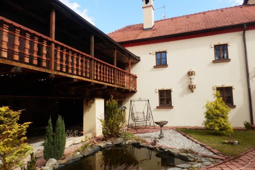 Zamecek Zdiky - Moderni Maly Apartman Bujanov Zewnętrze zdjęcie
